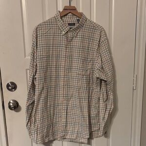 Van Heusen Beige and Red Plaid Button Down Shirt xxl